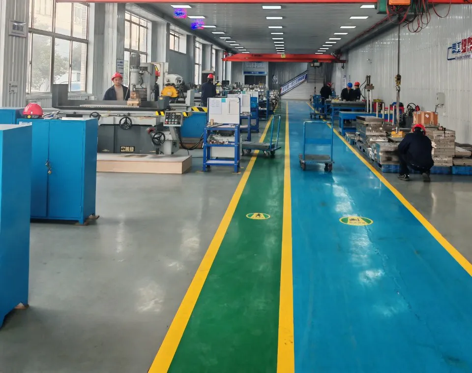 How to Calculate the Return on Investment (ROI) for Blow Molding Machines Workshop view 3